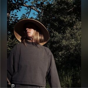 RUDY JUDE Cropped Gardner Top